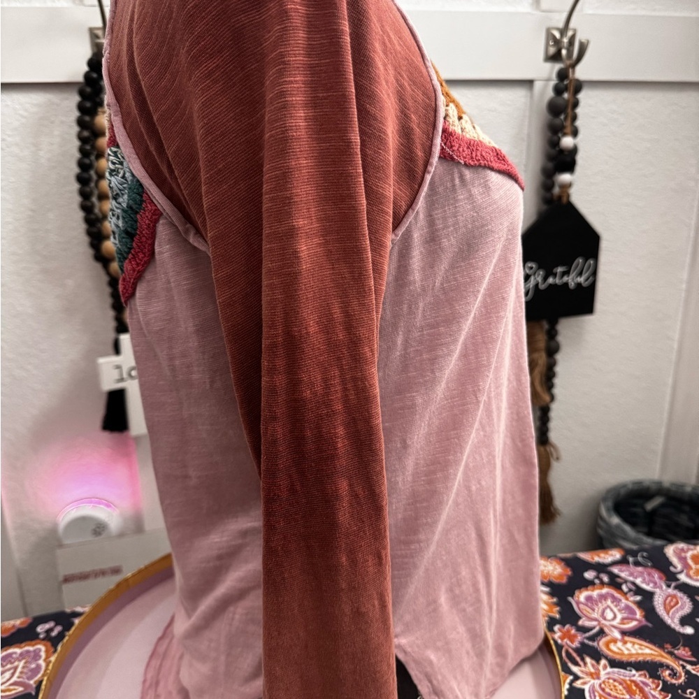 Free People We The Free Dusty Rose Embellished Boho Blouse Size S - Picture 12 of 15